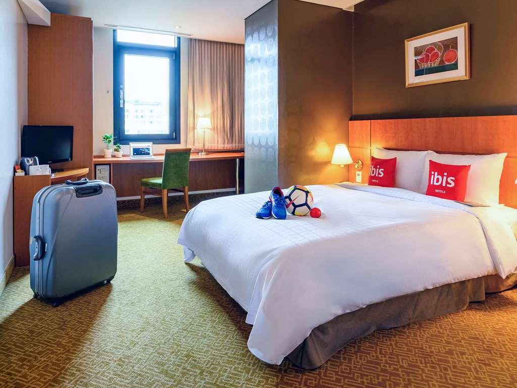 Ibis Ambassador Suwon Hotel Cameră foto